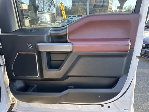 Used 2019 Ford F250 Platinum w/ Platinum Ultimate Package image 10