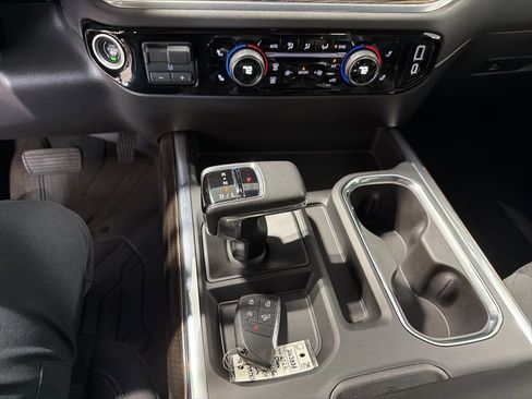 Certified 2022 Chevrolet Silverado 1500 RST w/ Max Trailering Package AWD/4WD image 31