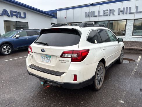 Used 2017 Subaru Outback 2.5i Limited AWD/4WD image 7