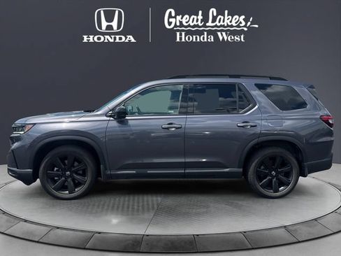 Used 2025 Honda Pilot Black Edition image 2