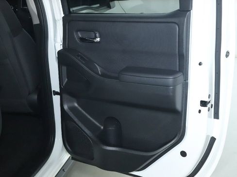 Certified 2024 Nissan Frontier SV w/ Hardbody Edition AWD/4WD image 31