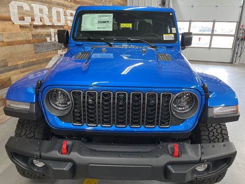 New 2026 Jeep Gladiator Rubicon image 9