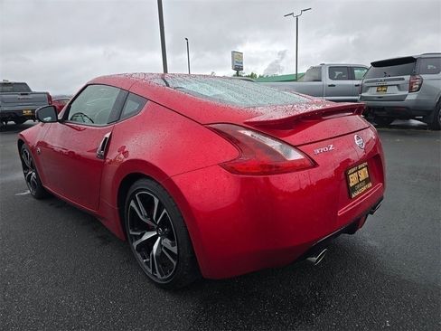 Used 2019 Nissan 370Z w/ Sport Package image 6