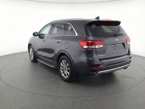 Used 2017 Kia Sorento SX image 5