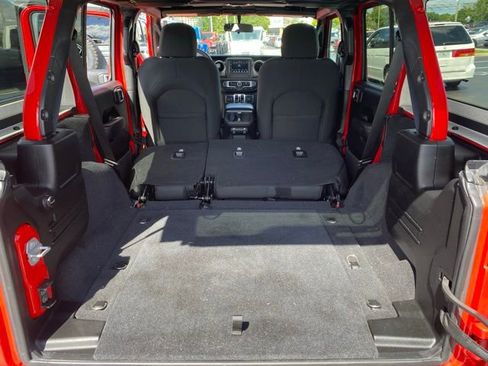 Used 2021 Jeep Wrangler Unlimited Sport AWD/4WD image 26
