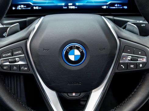 Used 2023 BMW 330e xDrive w/ Convenience Package AWD/4WD image 59