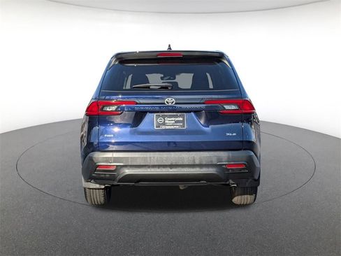 Used 2025 Toyota Grand Highlander AWD image 6