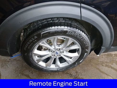 Certified 2023 Ford Explorer XLT w/ Equipment Group 202A AWD/4WD image 11