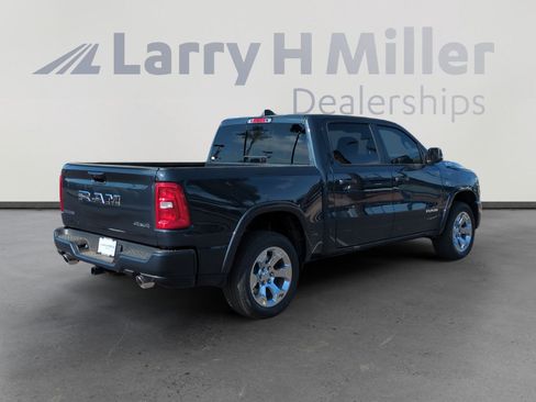 New 2026 RAM 1500 Big Horn AWD/4WD image 5