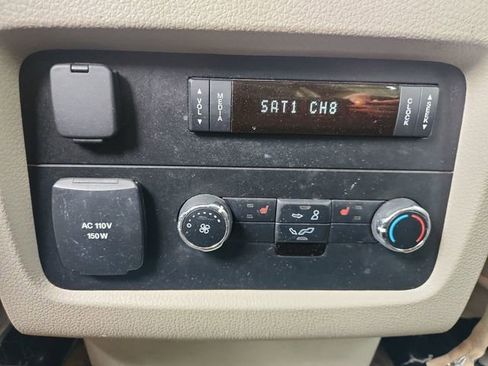 Used 2015 Lincoln Navigator L 2WD image 20