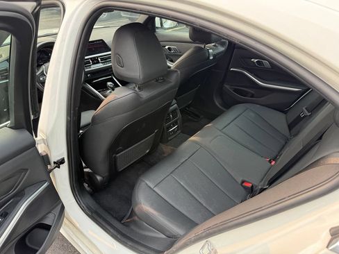 Used 2020 BMW 330i xDrive Sedan w/ Convenience Package AWD/4WD image 6