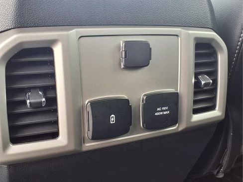Used 2019 Ford F150 Lariat w/ Trailer Tow Package AWD/4WD image 22