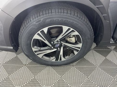 Used 2024 Subaru Crosstrek 2.0i Premium AWD/4WD image 15