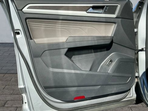 Used 2022 Volkswagen Atlas SE image 10