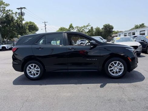 Used 2023 Chevrolet Equinox LS FWD image 6