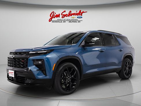 Used 2026 Chevrolet Traverse RS AWD/4WD image 3