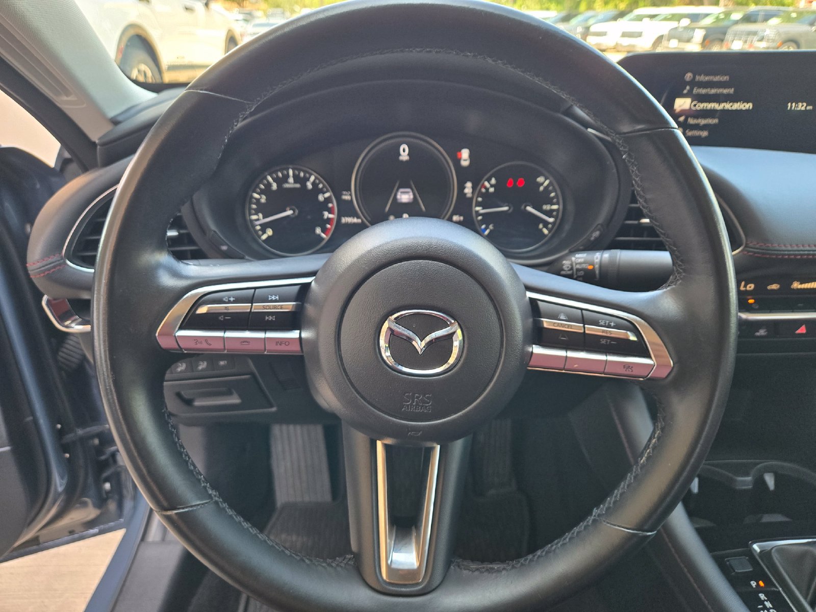 Used 2023 MAZDA MAZDA3 s FWD image 12