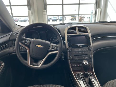 Used 2013 Chevrolet Malibu LT w/ Power Convenience Package image 16