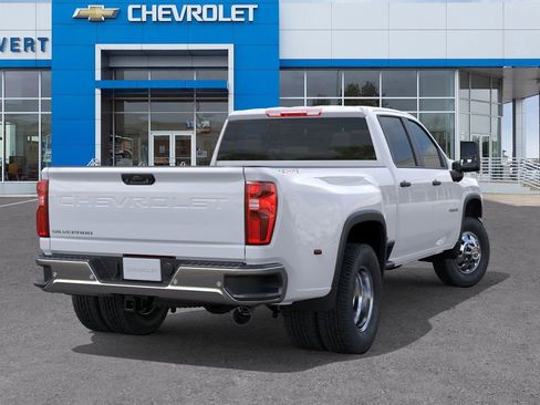 New 2026 Chevrolet Silverado 3500 W/T w/ WT/CX Safety Package AWD/4WD image 4