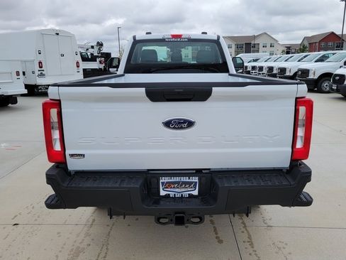 New 2026 Ford F250 XL image 4