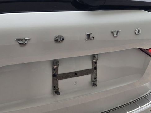 Used 2023 Volvo XC60 B5 Plus w/ Protection Package Premier image 10