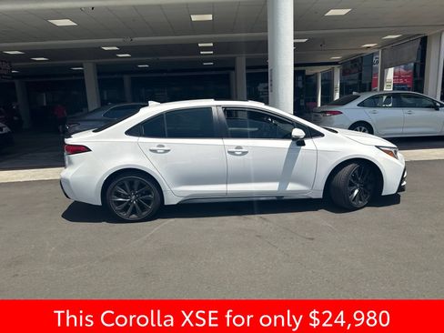 Used 2023 Toyota Corolla XSE FWD image 16