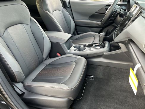 New 2026 Subaru Crosstrek 2.5i Limited w/ Crosstrek Mirror Package image 7