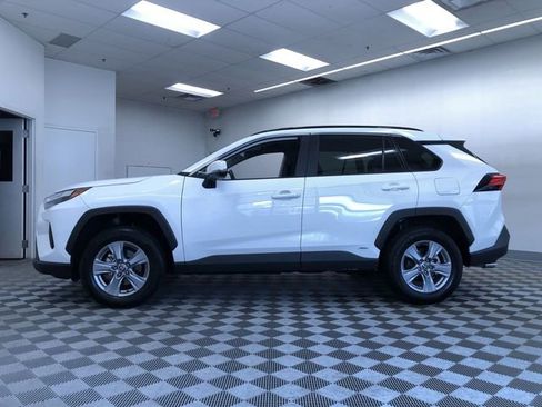 Certified 2025 Toyota RAV4 XLE AWD/4WD image 11
