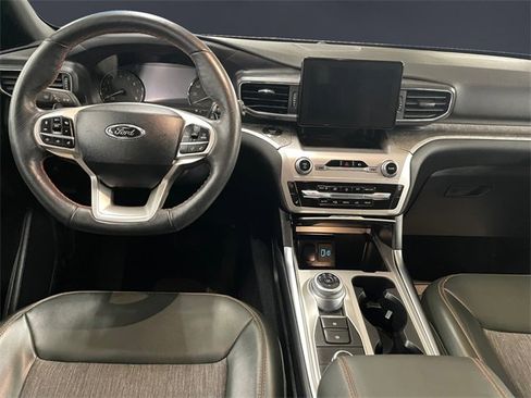 Used 2022 Ford Explorer Timberline w/ Timberline Technology Package image 10