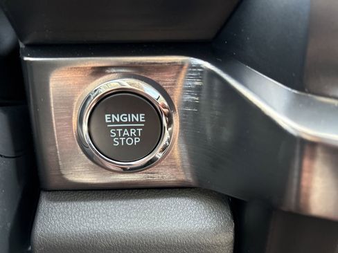 New 2026 Ford F350 Lariat w/ Black Appearance Package image 30