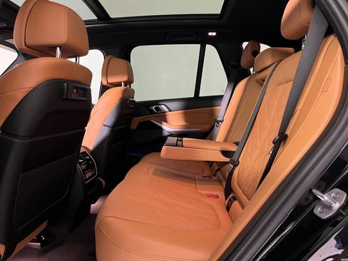 Used 2023 BMW X5 M50i w/ Climate Comfort Package image 15