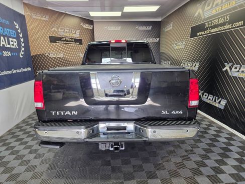 Used 2012 Nissan Titan SV image 12