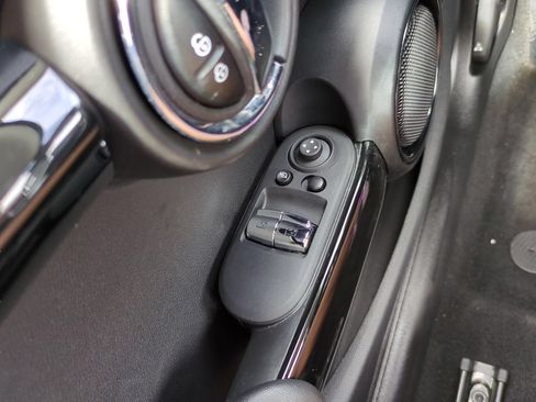 Used 2023 MINI Cooper S FWD image 18