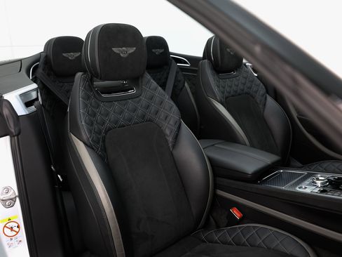 Used 2022 Bentley Continental GT Speed image 46