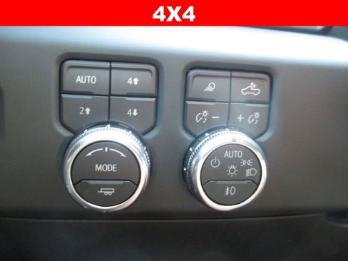 Used 2026 GMC Sierra 1500 AT4 w/ AT4 Premium Package AWD/4WD image 32