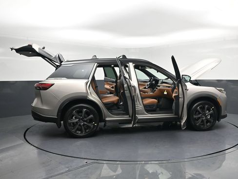 New 2026 INFINITI QX60 Autograph w/ Dark Cargo Package image 39