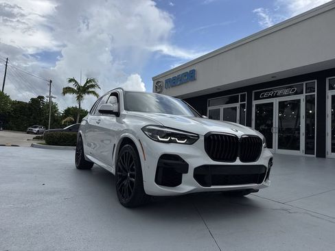 Used 2023 BMW X5 xDrive40i w/ M Sport Package AWD/4WD image 30