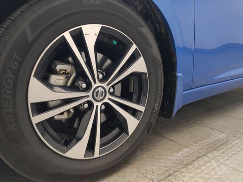 Used 2020 Nissan Sentra SV FWD image 31