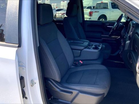 Used 2019 Chevrolet Silverado 1500 LT w/ Texas Edition image 8