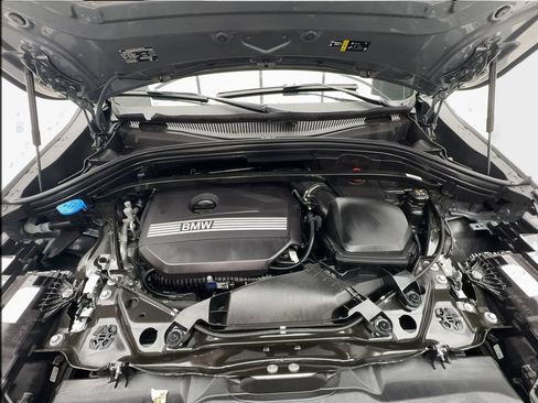 Used 2025 BMW X2 xDrive28i AWD/4WD image 18
