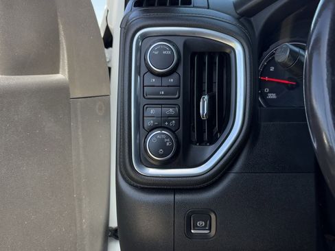 Used 2023 Chevrolet Silverado 2500 LT w/ Convenience Package image 22