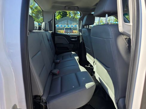 Used 2017 Chevrolet Silverado 1500 W/T w/ Trailering Package AWD/4WD image 16