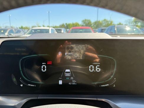 Used 2023 Kia Telluride S image 14