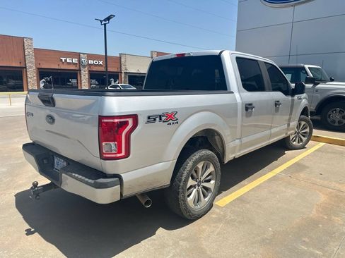 Used 2017 Ford F150 XL w/ Equipment Group 101A Mid AWD/4WD image 4