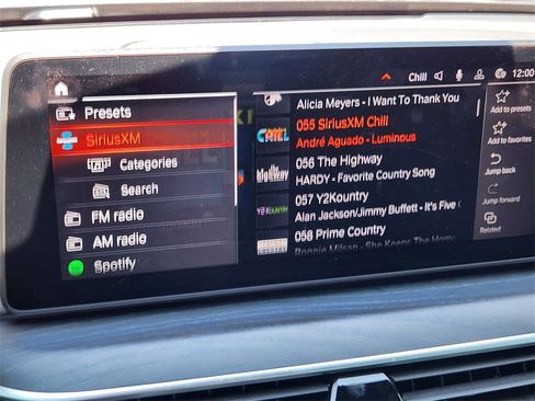 Used 2022 BMW 540i xDrive w/ Premium Package image 20