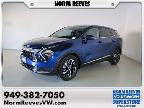 Used 2023 Kia Sportage EX FWD image 1