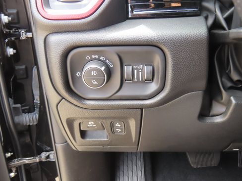 Used 2026 RAM 1500 Rebel w/ Advanced Safety Group II AWD/4WD image 26