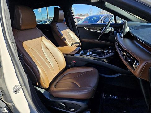 Used 2023 Lincoln Nautilus Reserve w/ Equipment Group 201A image 15