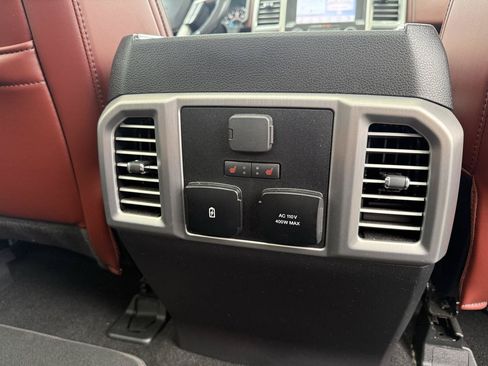 Used 2019 Ford F150 Platinum w/ Trailer Tow Package AWD/4WD image 32