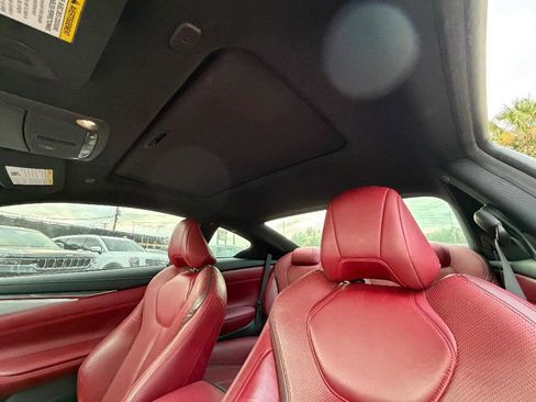 Used 2018 INFINITI Q60 3.0t Sport image 22